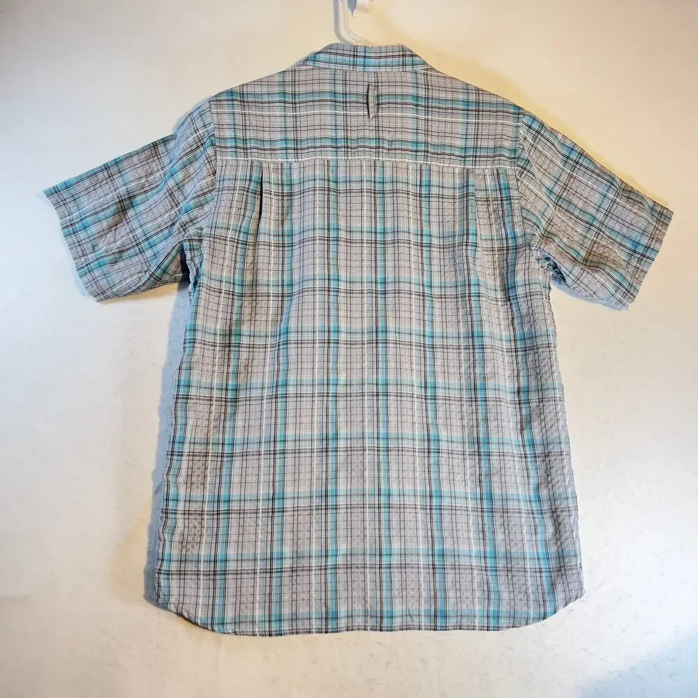 The North Face Button Shirt Men's Medium Zip Pocket 